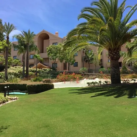 Splendid With Sea View Apartment Estepona